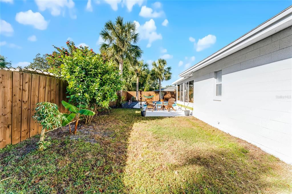 For Sale: $435,000 (3 beds, 2 baths, 1873 Square Feet)