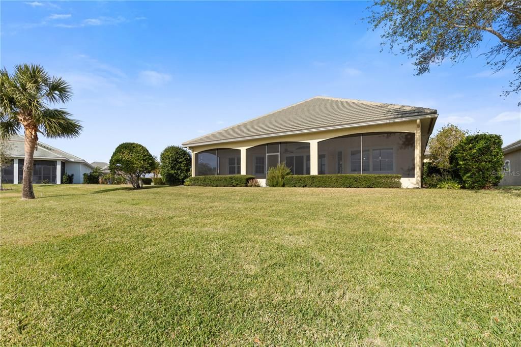 For Sale: $695,000 (3 beds, 2 baths, 2425 Square Feet)