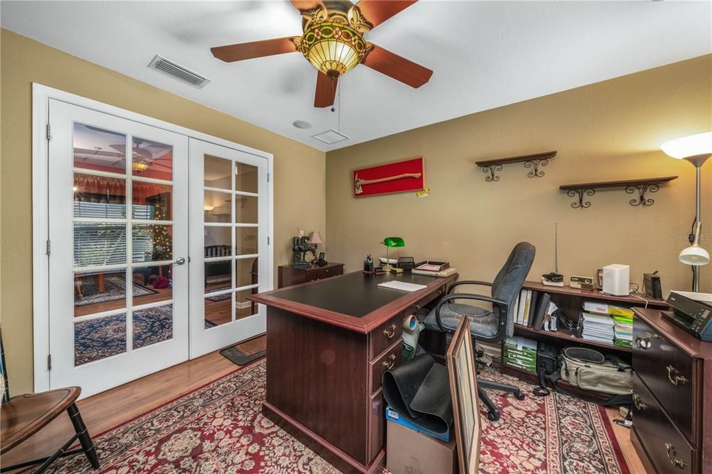 For Sale: $379,900 (2 beds, 2 baths, 2192 Square Feet)