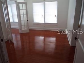 For Rent: $1,535 (1 beds, 1 baths, 700 Square Feet)