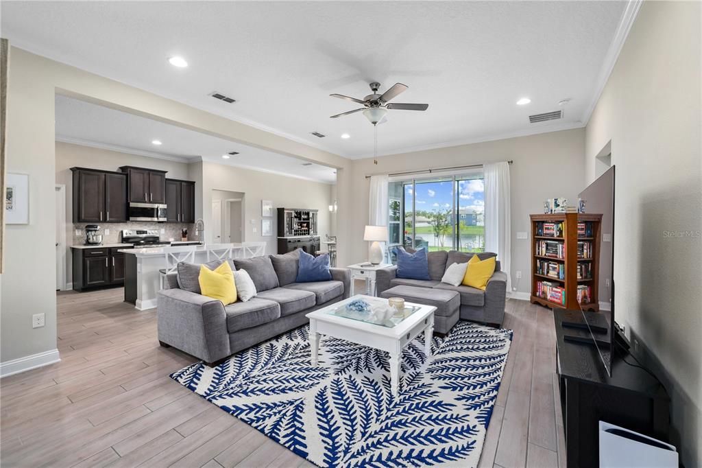 Active With Contract: $439,000 (4 beds, 2 baths, 2361 Square Feet)