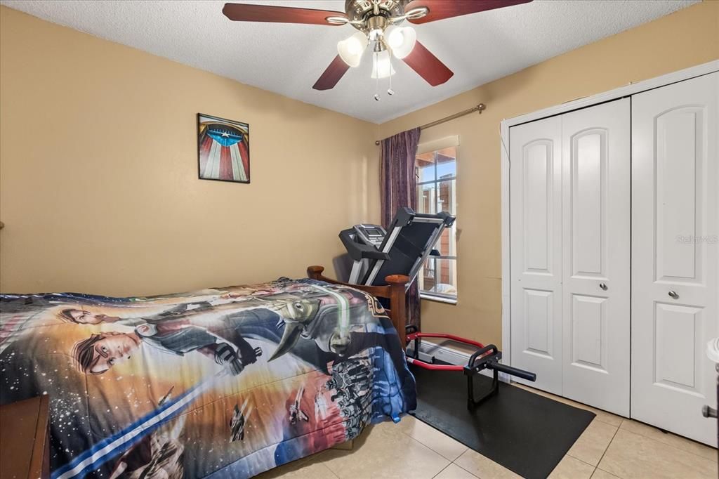 For Sale: $249,900 (3 beds, 2 baths, 1326 Square Feet)