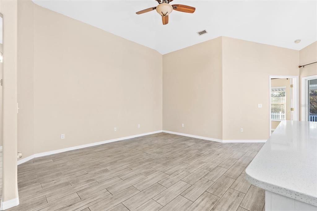 For Sale: $394,995 (3 beds, 2 baths, 1730 Square Feet)