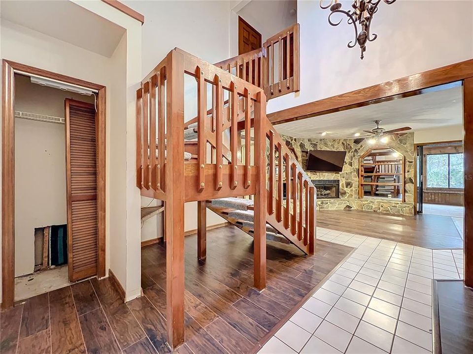 Foyer with vaulted ceiling