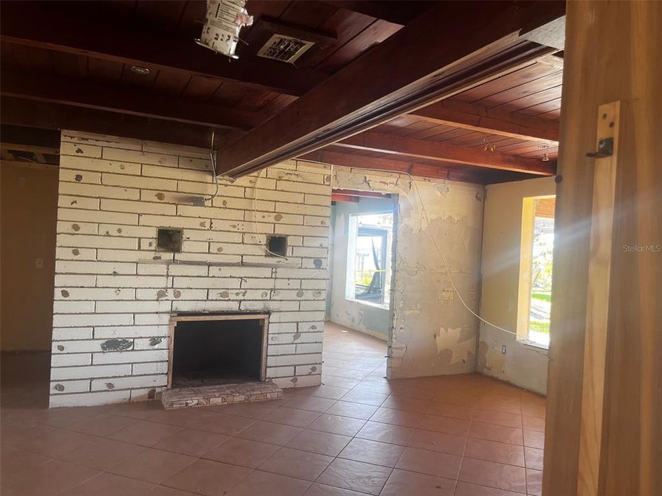 En Venta: $775,000 (2 camas, 2 baños, 1420 Pies cuadrados)