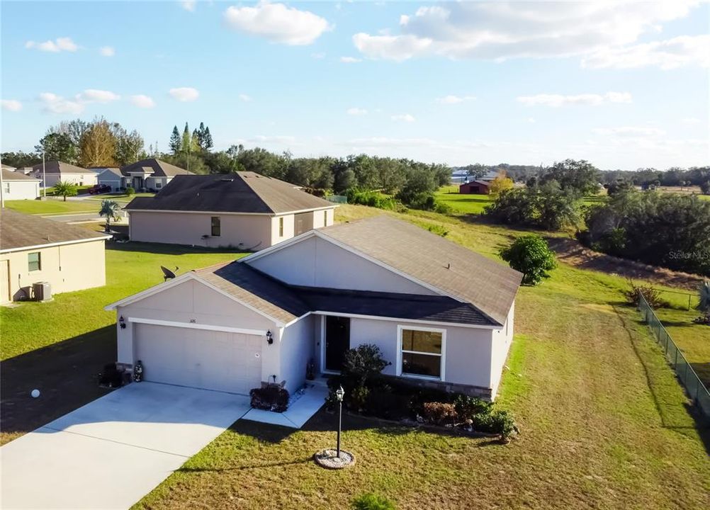 For Sale: $290,000 (3 beds, 2 baths, 1265 Square Feet)