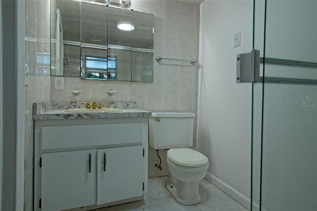 Primary Ensuite Bathroom