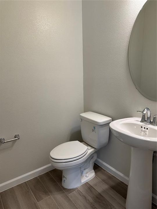 POWDER ROOM