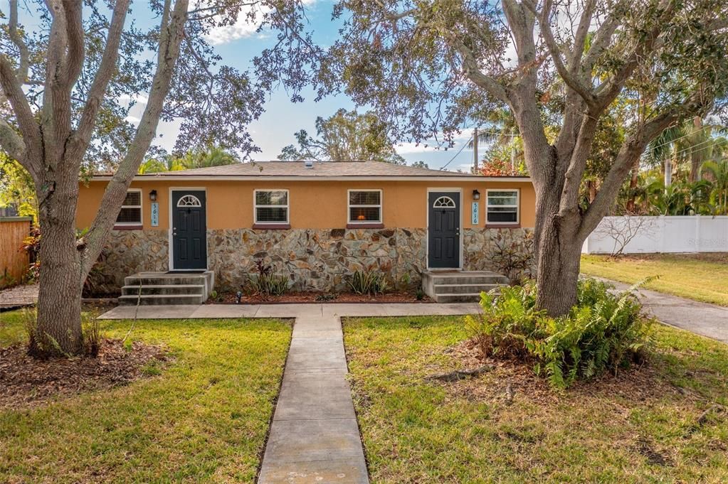 For Sale: $599,000 (3 beds, 2 baths, 1520 Square Feet)