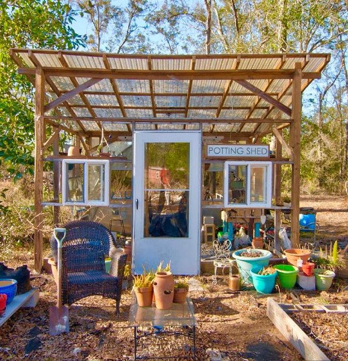 Greenhouse / Potting Shed