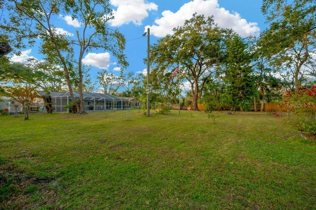 For Sale: $600,000 (3 beds, 2 baths, 1675 Square Feet)