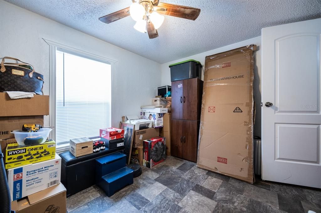 For Sale: $150,000 (3 beds, 2 baths, 1152 Square Feet)