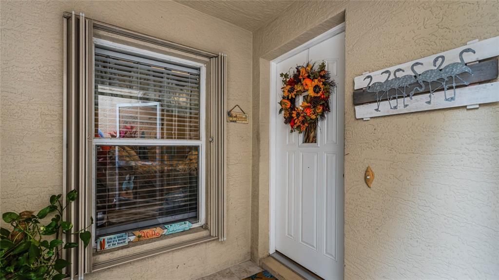 For Sale: $324,900 (2 beds, 2 baths, 1252 Square Feet)