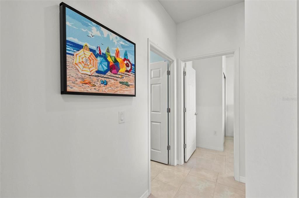 For Sale: $449,000 (2 beds, 2 baths, 1702 Square Feet)