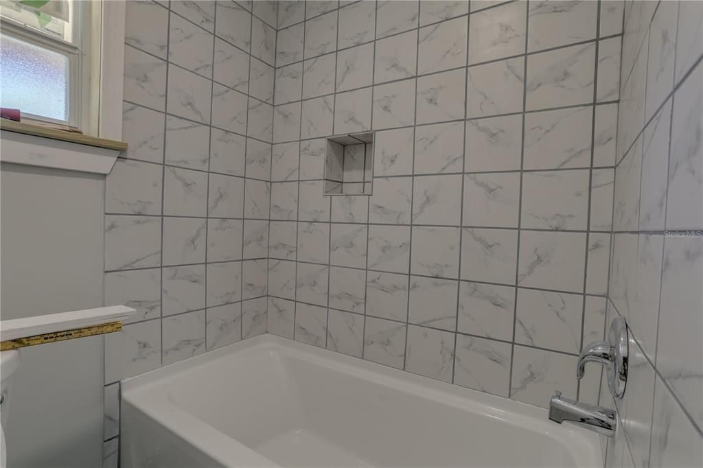 В аренду: $1,995 (3 спален, 2 ванн, 1119 Квадратных фут)