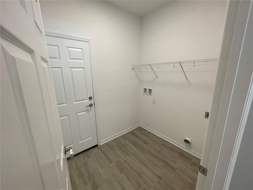 For Rent: $2,800 (2 beds, 2 baths, 1475 Square Feet)