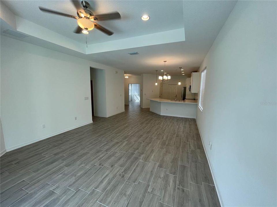 For Rent: $2,800 (2 beds, 2 baths, 1475 Square Feet)