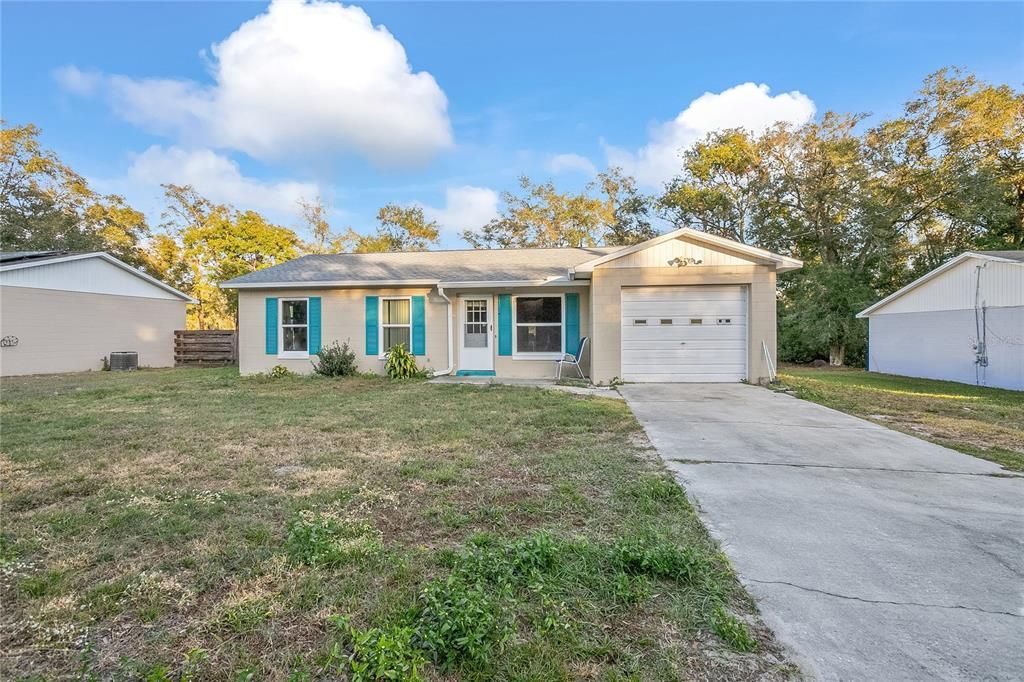 For Sale: $226,900 (3 beds, 2 baths, 1013 Square Feet)