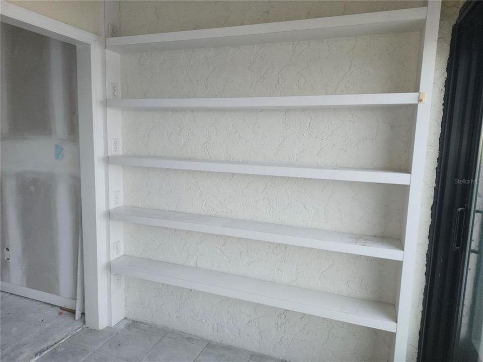 Built in shelving