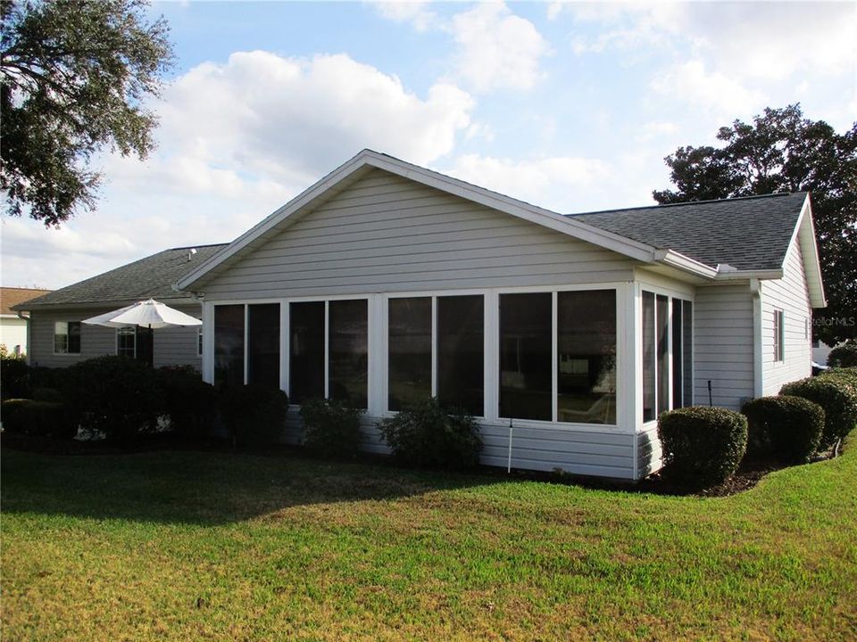 For Sale: $249,900 (3 beds, 2 baths, 1412 Square Feet)