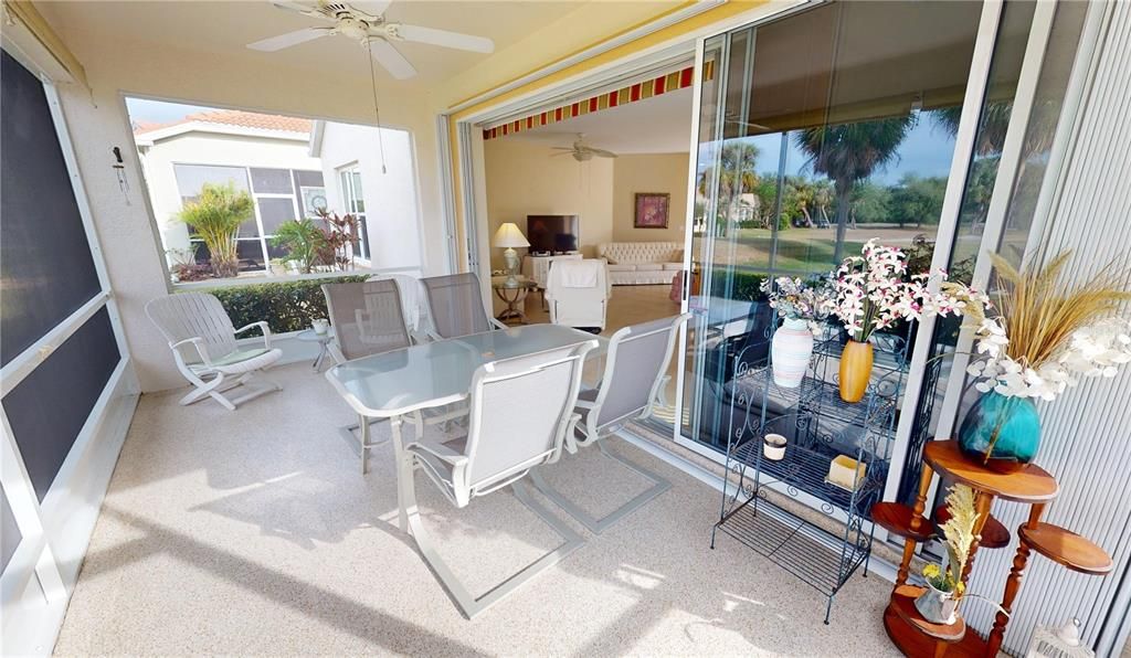 Screened/roofed lanai