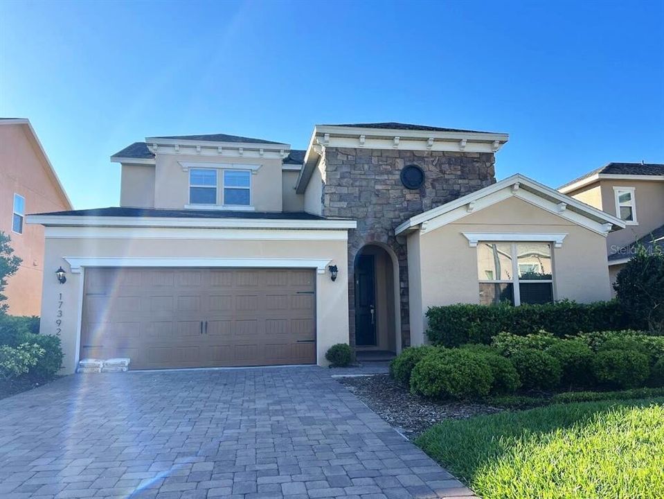 Active With Contract: $3,300 (4 beds, 3 baths, 2808 Square Feet)