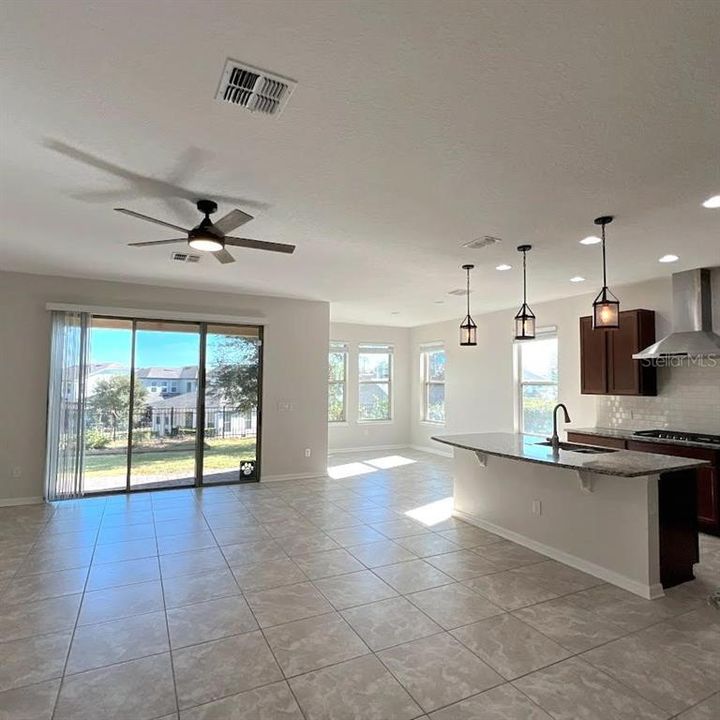 Active With Contract: $3,300 (4 beds, 3 baths, 2808 Square Feet)