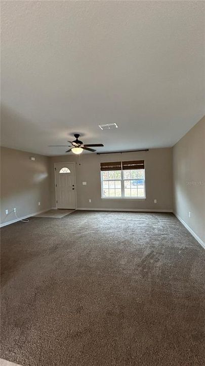 For Sale: $264,900 (3 beds, 2 baths, 1331 Square Feet)