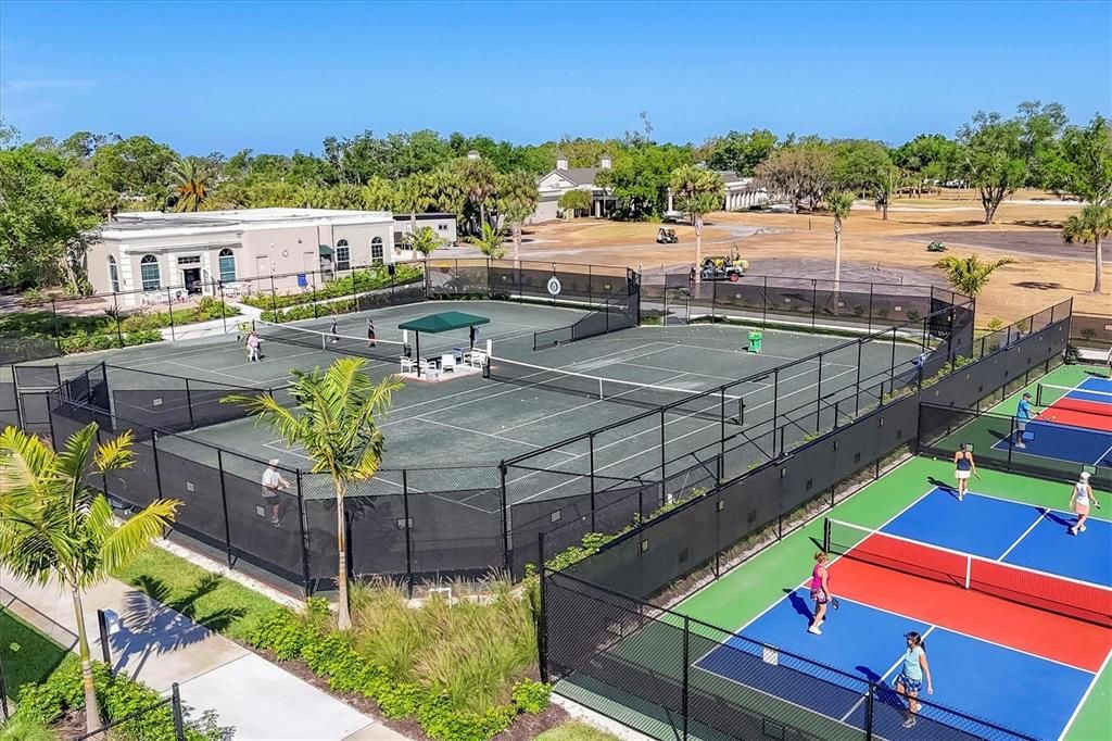 Tennis & Pickle Ball Courts