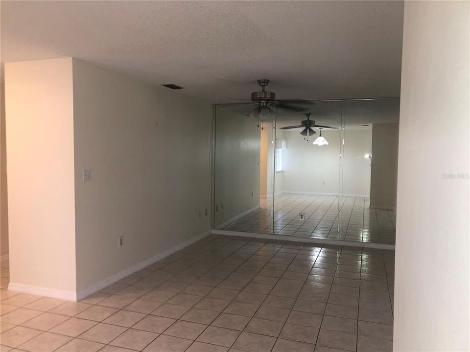 Living room with Mirror Walls