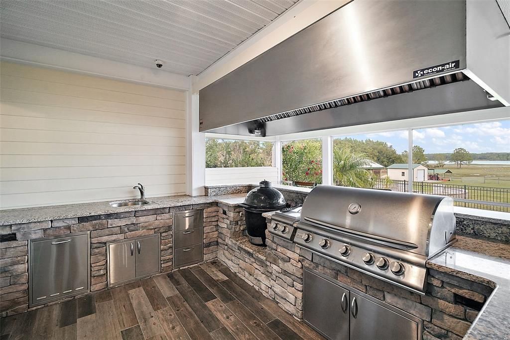 Rear Porch Outdoor Kitchen