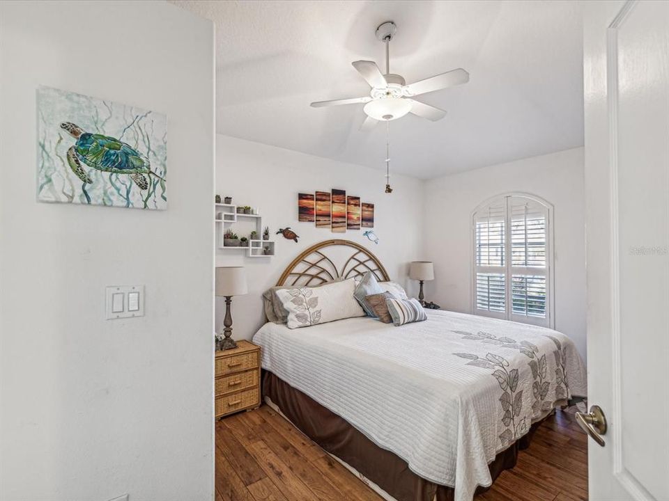 Bedroom 2 with direct access to guest bathroom