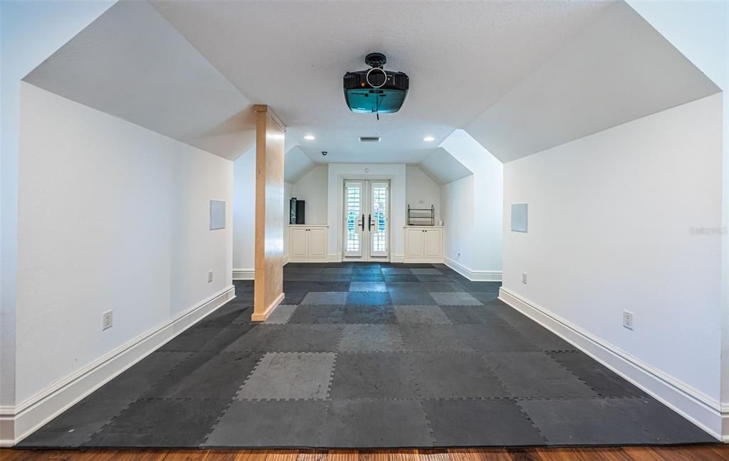 待售: $7,490,000 (5 贝兹, 5 浴室, 8068 平方英尺)