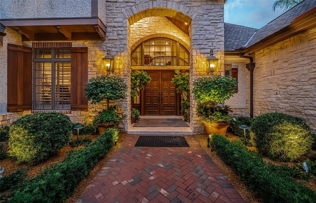 待售: $7,490,000 (5 贝兹, 5 浴室, 8068 平方英尺)