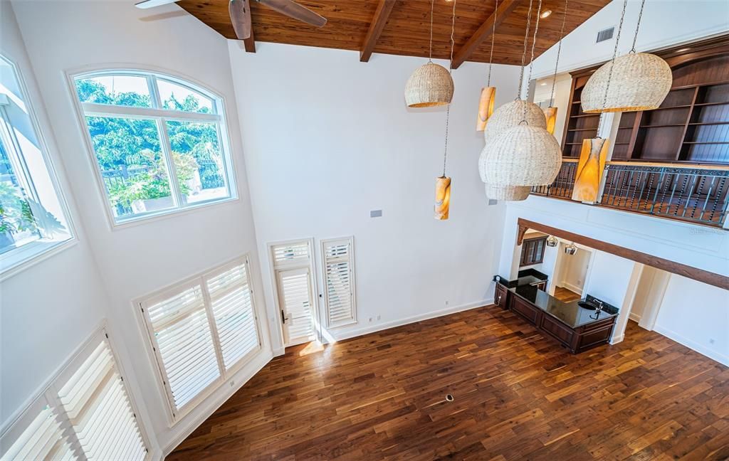 待售: $7,490,000 (5 贝兹, 5 浴室, 8068 平方英尺)