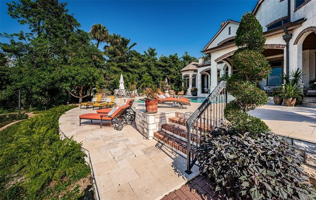 待售: $7,490,000 (5 贝兹, 5 浴室, 8068 平方英尺)