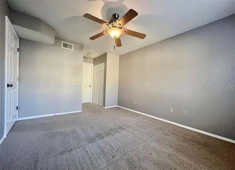 For Sale: $169,690 (1 beds, 1 baths, 574 Square Feet)