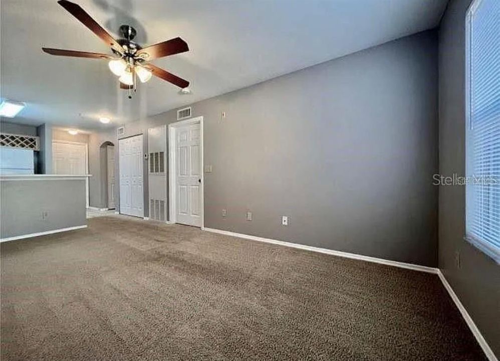 For Sale: $169,690 (1 beds, 1 baths, 574 Square Feet)