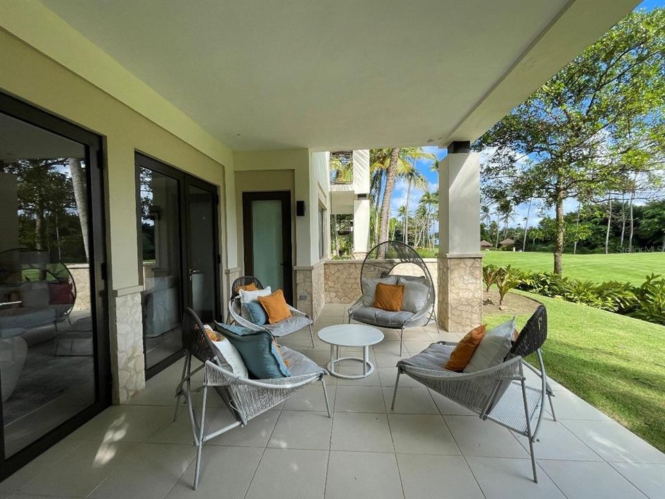 For Rent: $13,000 (2 beds, 3 baths, 1658 Square Feet)