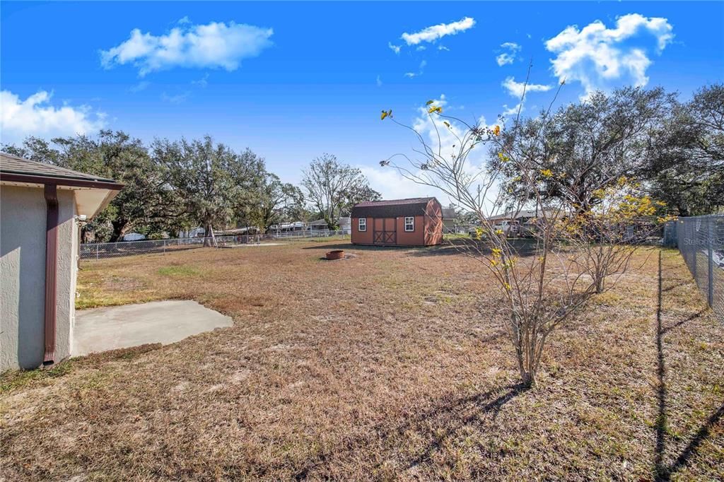 For Sale: $275,000 (3 beds, 2 baths, 1338 Square Feet)