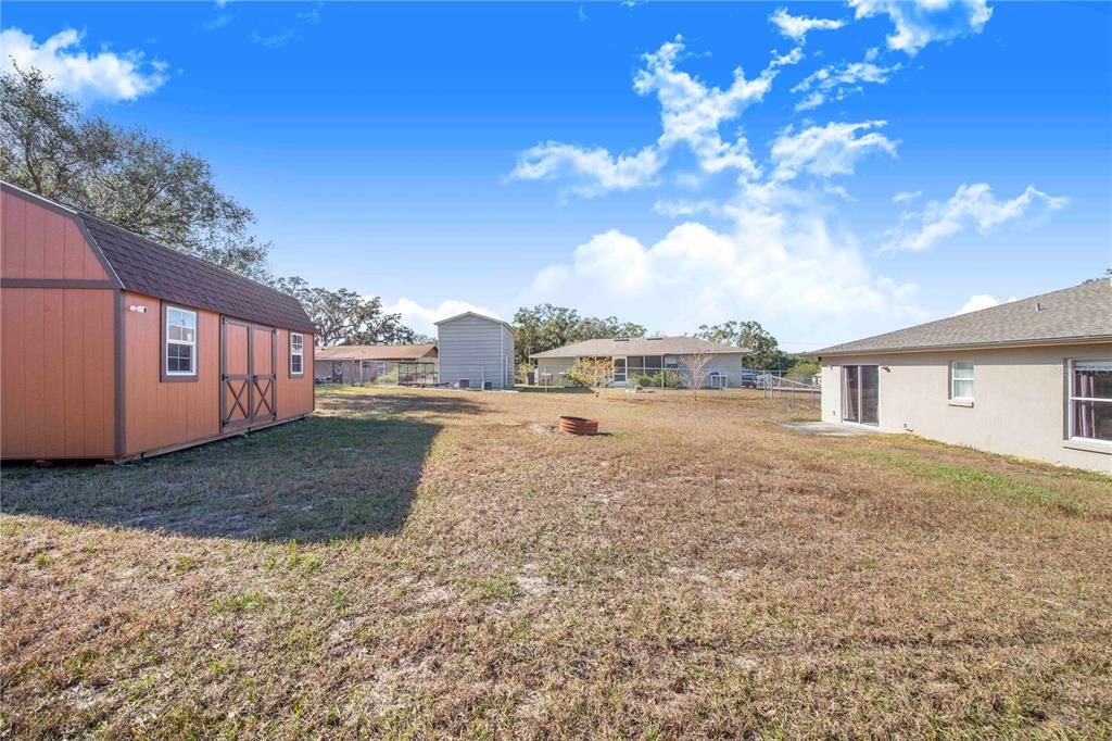 For Sale: $275,000 (3 beds, 2 baths, 1338 Square Feet)