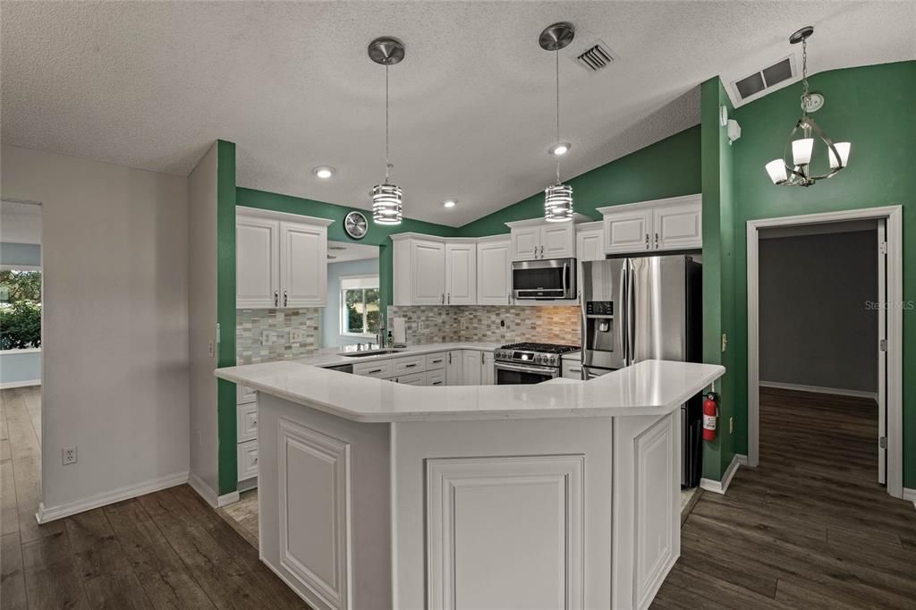 Kitchen island with quartz countertops