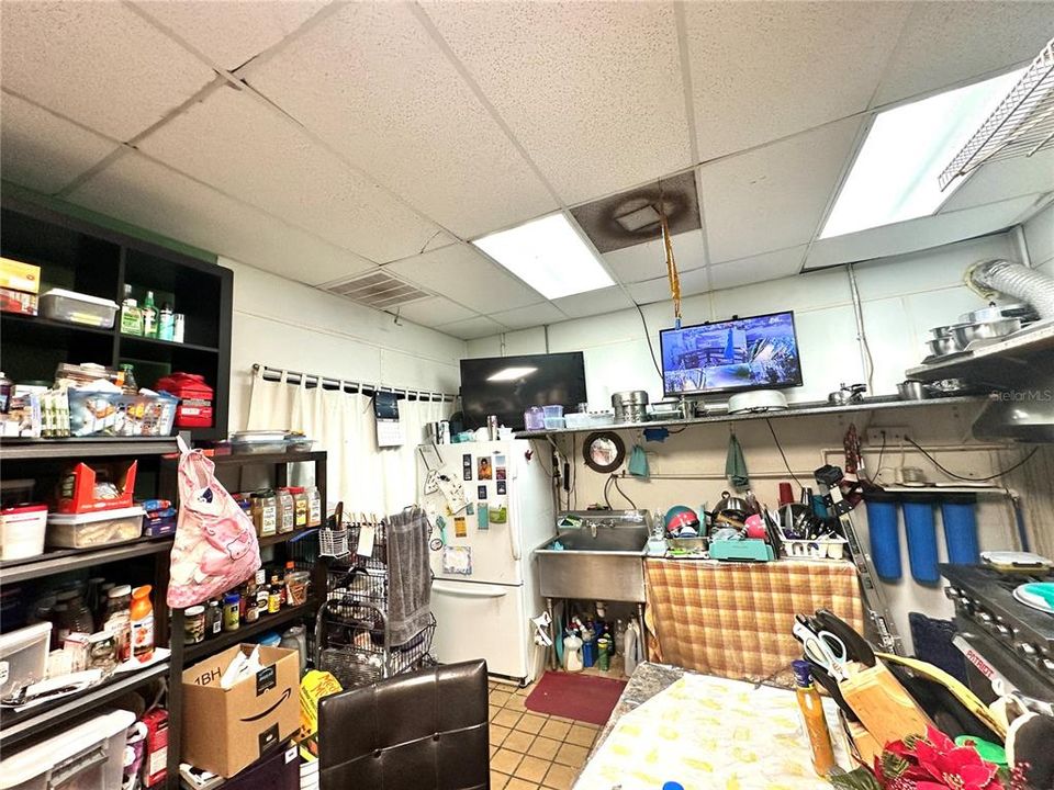 Kitchen area- All merchandise, tanks, and equipment shown in the photos are included