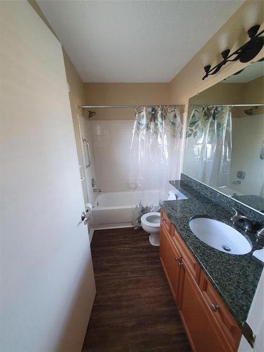 For Rent: $1,900 (2 beds, 2 baths, 1182 Square Feet)