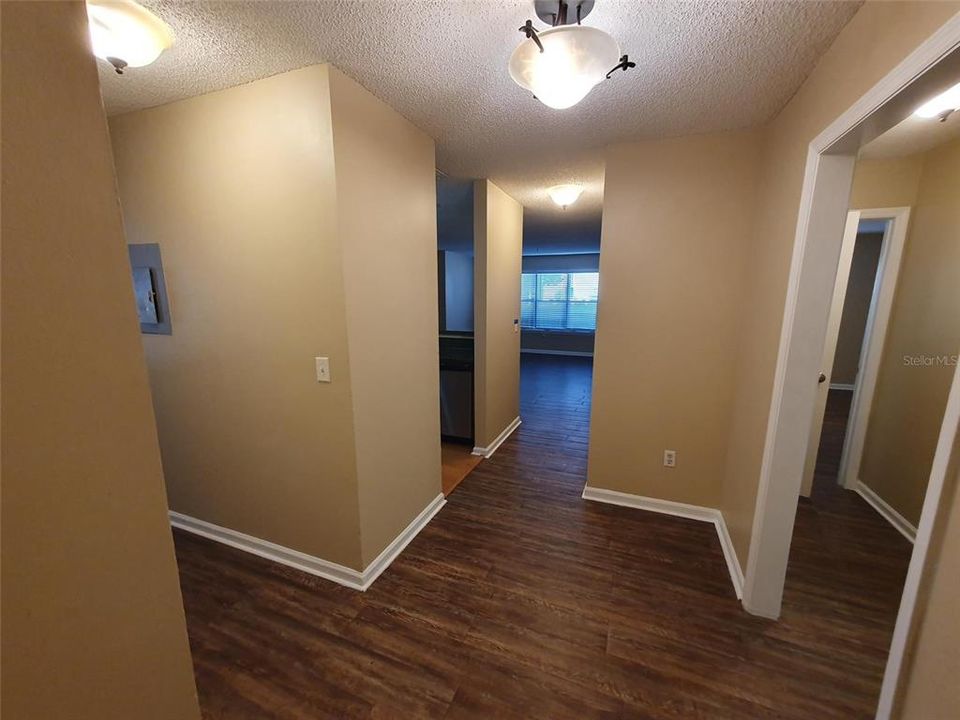 For Rent: $1,900 (2 beds, 2 baths, 1182 Square Feet)