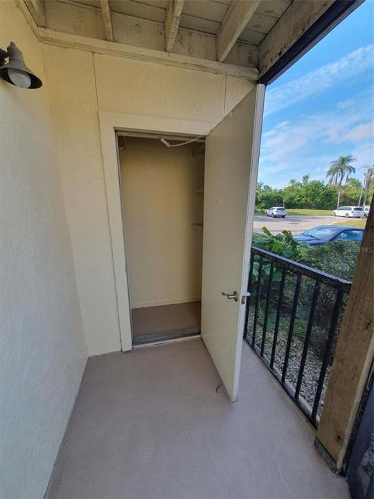 For Rent: $1,900 (2 beds, 2 baths, 1182 Square Feet)