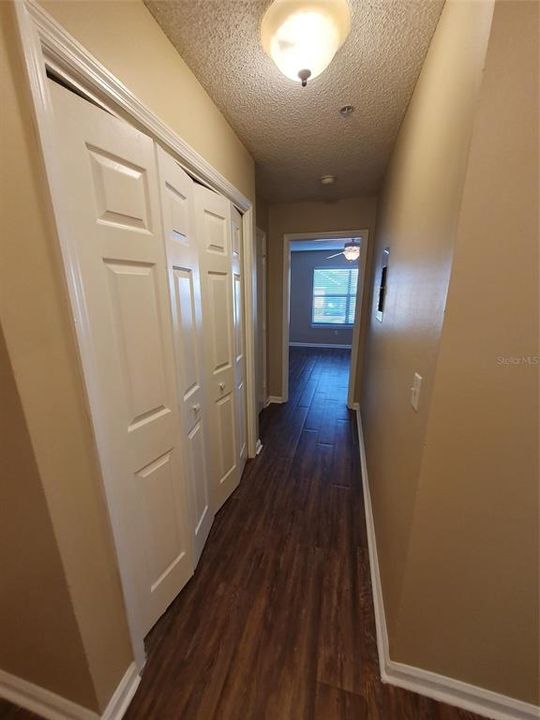 For Rent: $1,900 (2 beds, 2 baths, 1182 Square Feet)