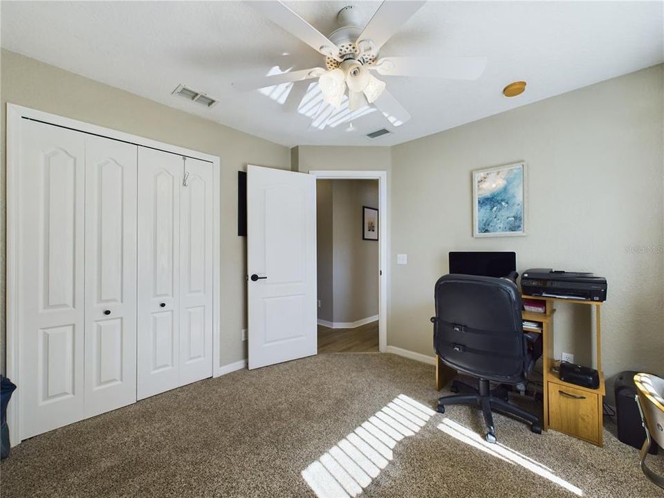 For Sale: $449,900 (3 beds, 2 baths, 1678 Square Feet)