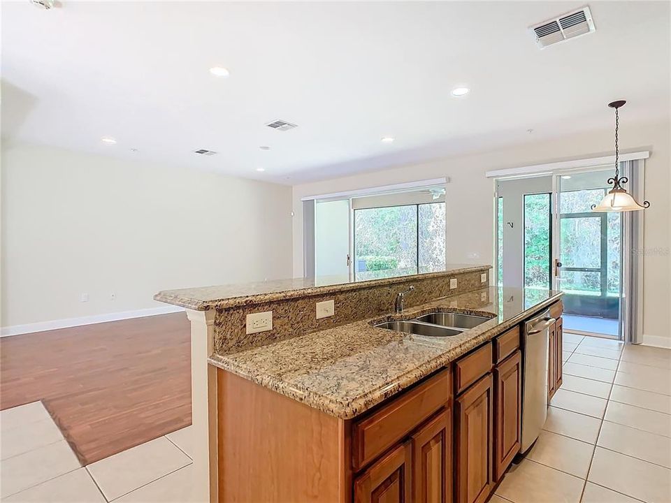 The kitchen has granite countertops.