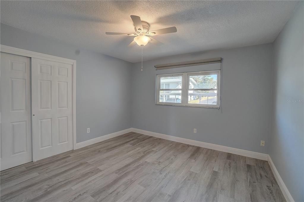 For Sale: $319,000 (2 beds, 2 baths, 1162 Square Feet)